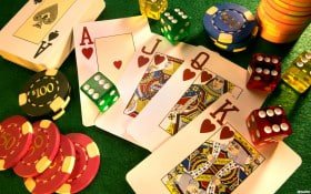 Pengguna dewasa membuka hiburan mobile